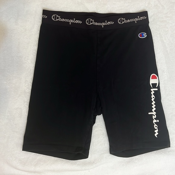 Champion Set | Sport Outfit | Crop Top | Bike Short | Gym Set | - Picture 3 of 4